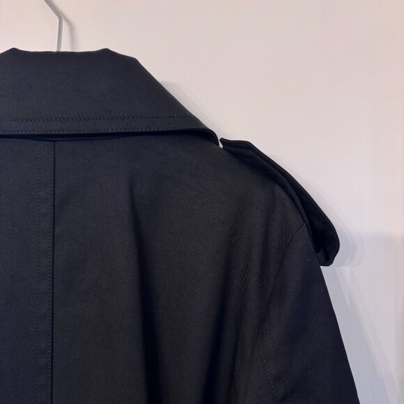 Banana Republic Water Resistant Timeless Trench - Picture 14 of 14